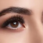 صوره عن خطة 7 أيام لتكثيف الرموش والحواجب في البيت