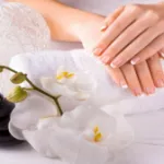 صوره عن 5 أخطاء تدمر أظافرك دون أن تدري.. تجنبيها لتحصلي على أظافر صحية وقوية